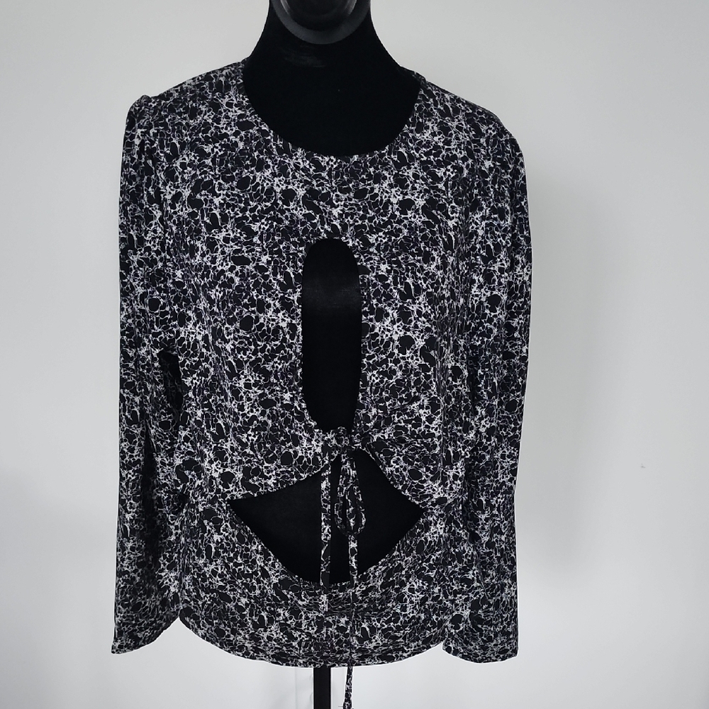 Floral Black and White Blouse